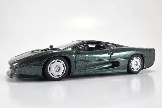 Minichamps Jaguar Xj220 1991 1:43 940102220